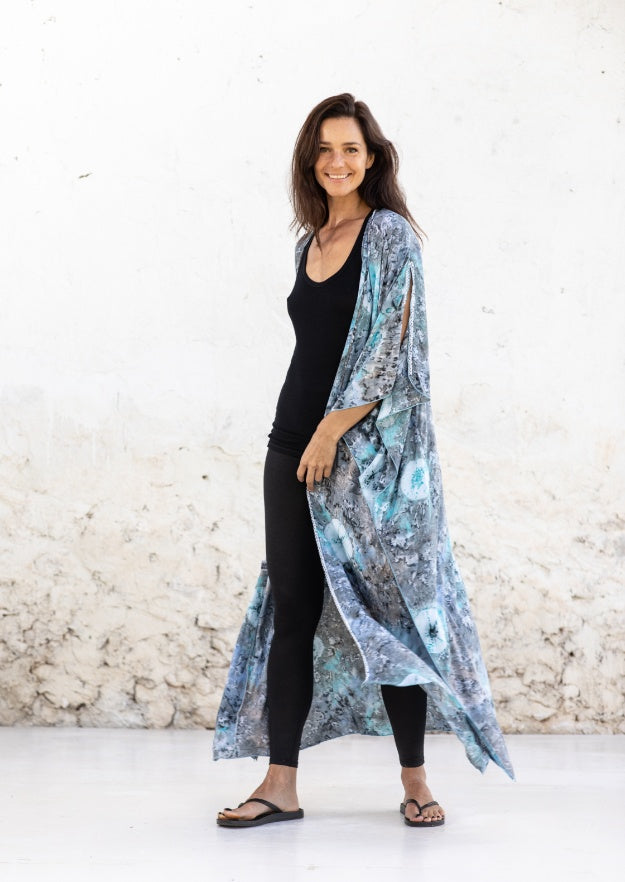 Lola Kaftan // Bora Tie Dye - Blue