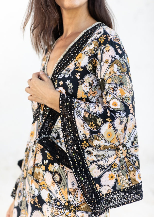 Cora Kaftan // Gertrudis Print – Terracota