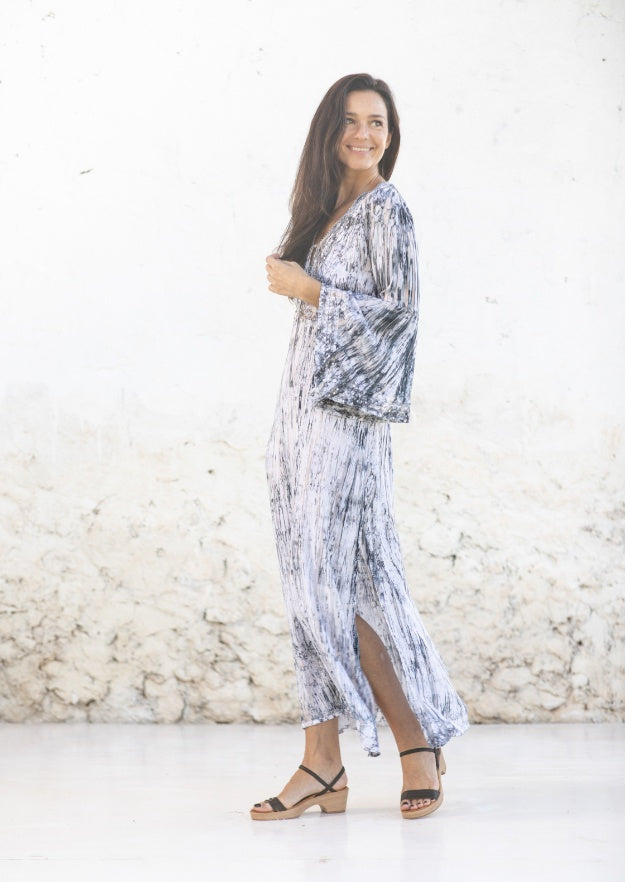 Cora Kaftan // Tanit Tie Dye - Grey